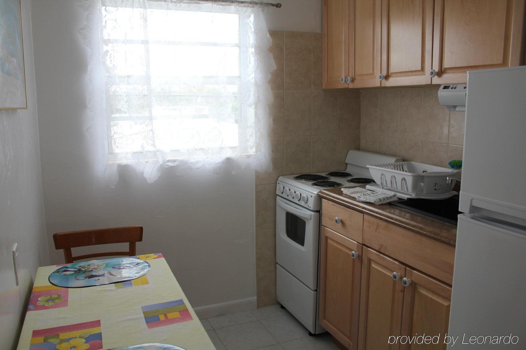 Breakaway Inn Guest House Lauderdale-by-the-Sea Exteriér fotografie